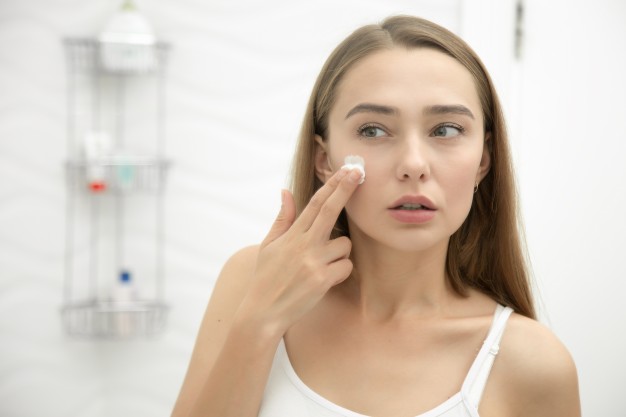 Kesalahan dalam Pemakaian Moisturizer