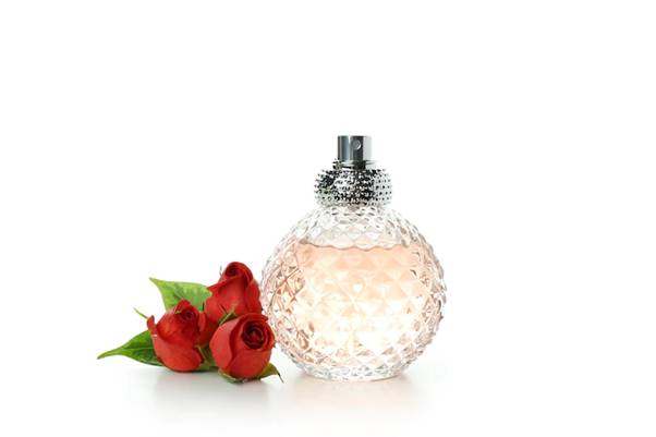 7 Parfum Mawar yang Soft dan Elegan di C&F Store, Kamu Perlu Punya!