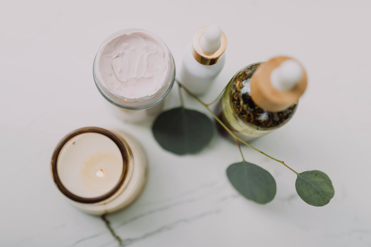 Apa Itu Hydrating? Kenali Manfaat dan Perannya di Skincare!