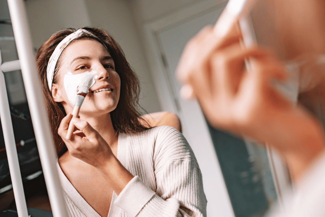 5 Masker untuk Kulit Berminyak Terbaik, Pori-Pori Auto Bersih!