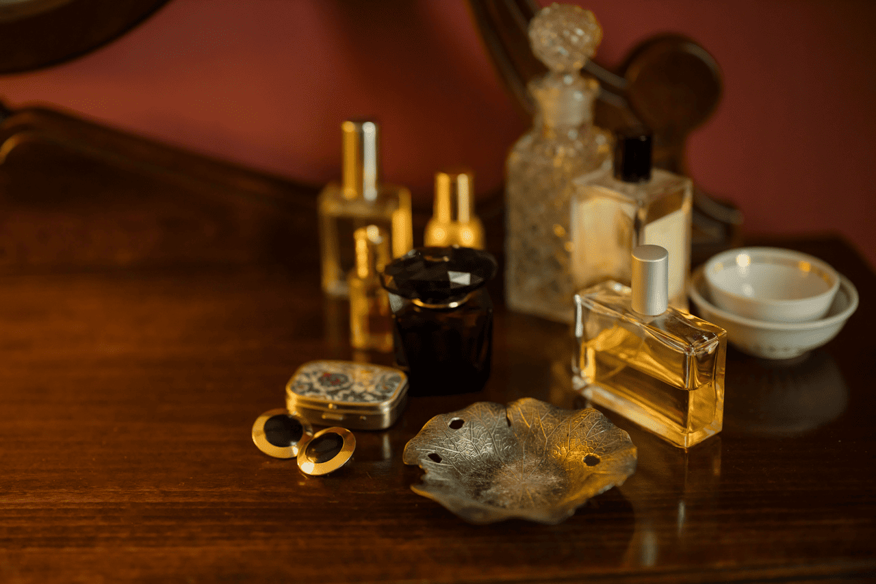 10 Rekomendasi Parfum Timur Tengah dengan Wangi Berkelas