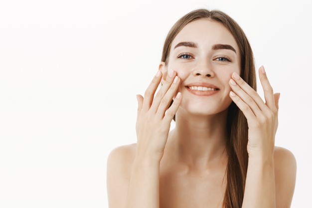 3 Manfaat dan Efek Samping Salicylic Acid dalam Skincare