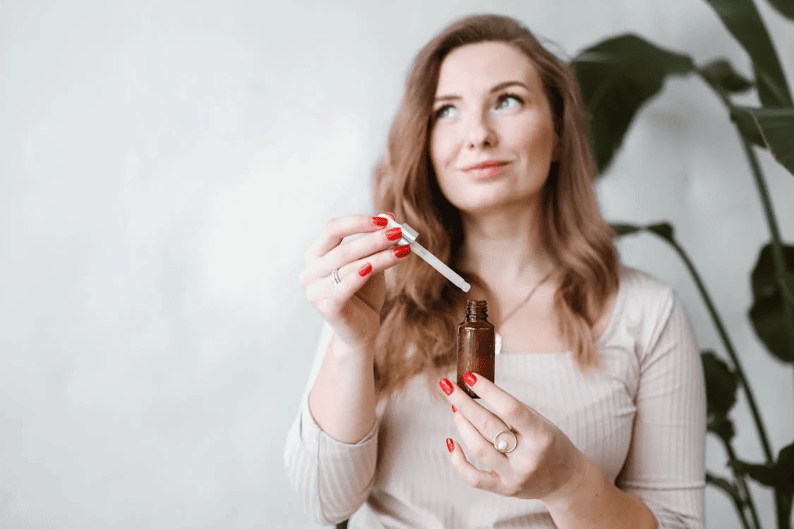 Serum Kulit Kering dan Flek Hitam Biar Kulit Glowing Maksimal!