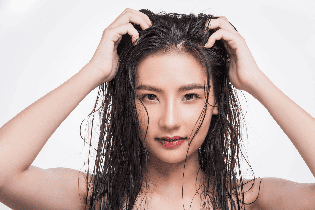 9 Rekomendasi Shampoo APIVITA untuk Semua Jenis Rambut!