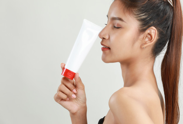 Intip 5 Rekomendasi Produk Skincare untuk Kulit Berminyak